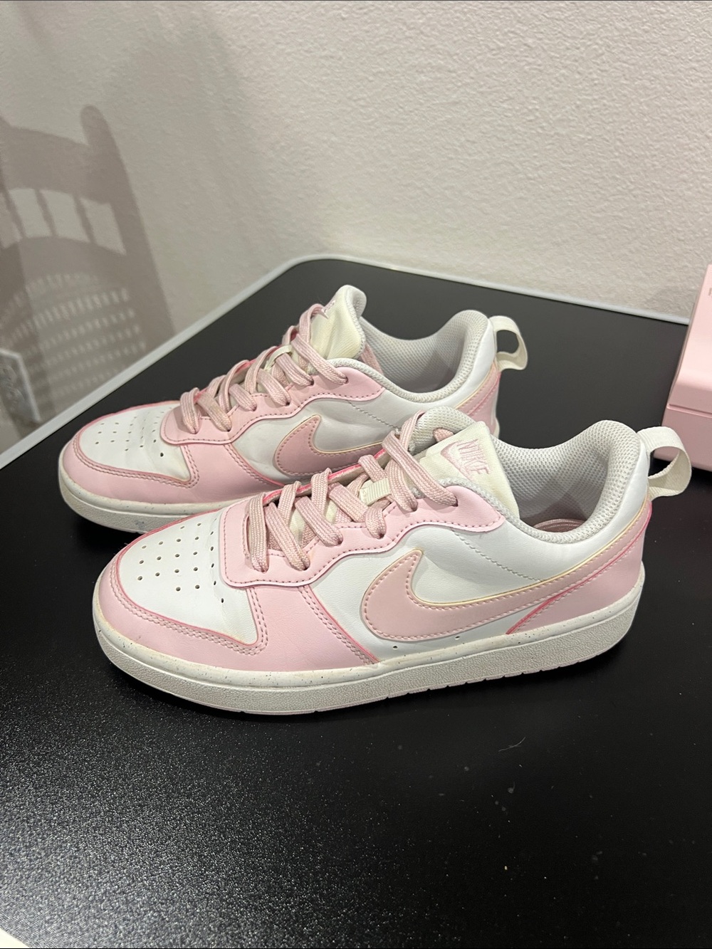 Nike  Low-Top Sneakers in Light Pink and White